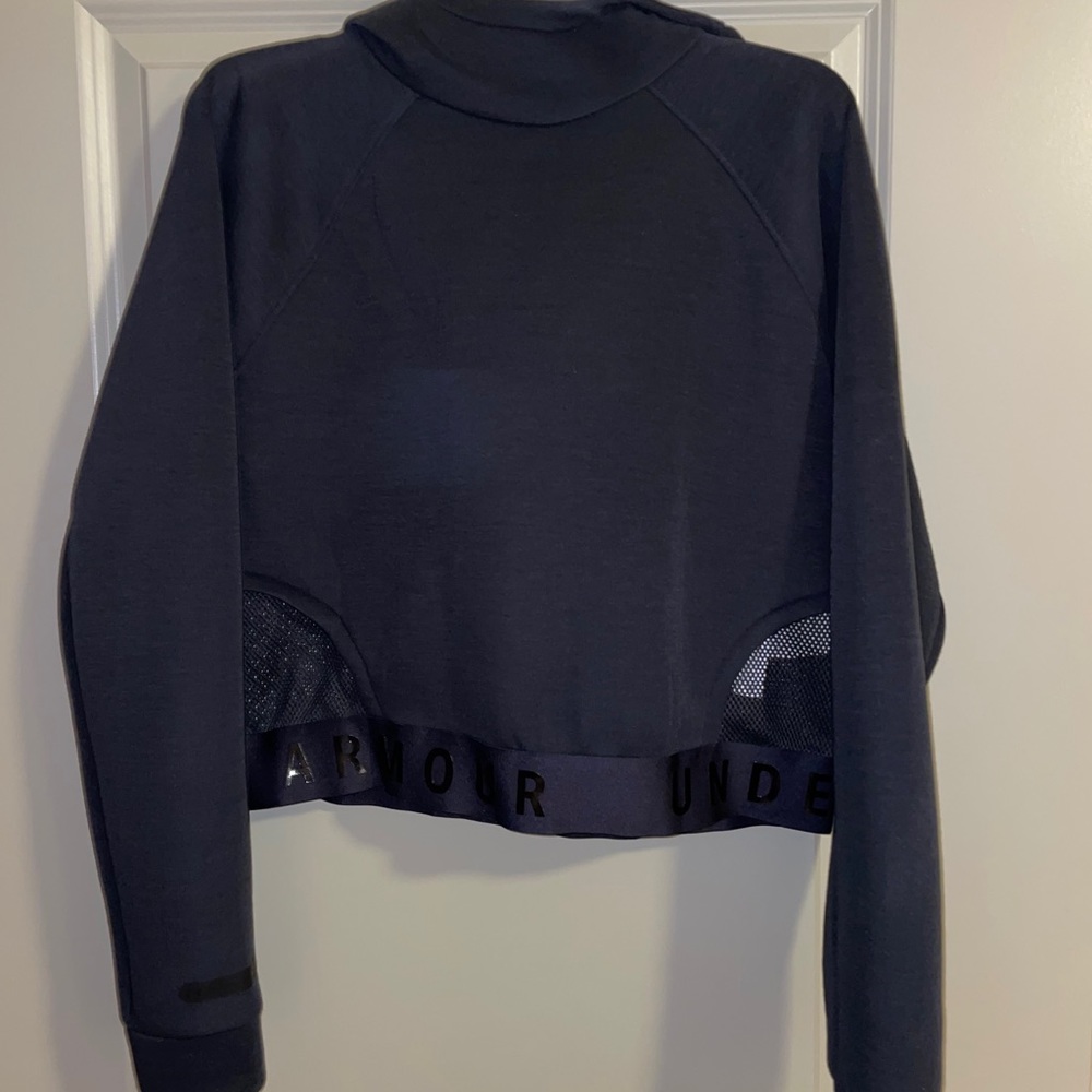 Under Armour Crop Hoodie